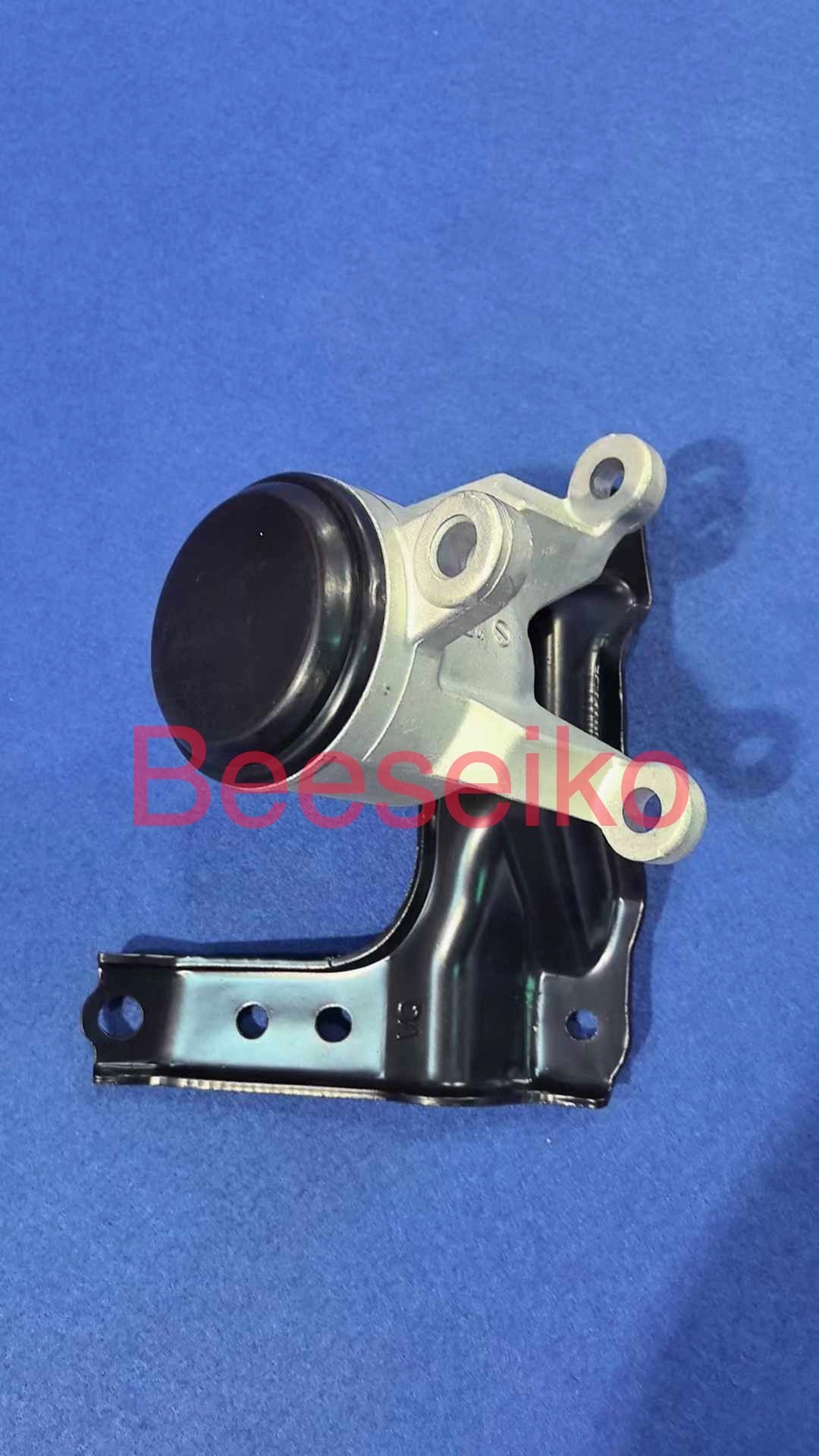 11210-JP00B  11210-JP00A Engine Mounting Insulator bracket fit For NISSAN  Elgrand  Maxima Murano   Quest Teana