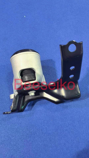 11210-JP00B  11210-JP00A Engine Mounting Insulator bracket fit For NISSAN  Elgrand  Maxima Murano   Quest Teana