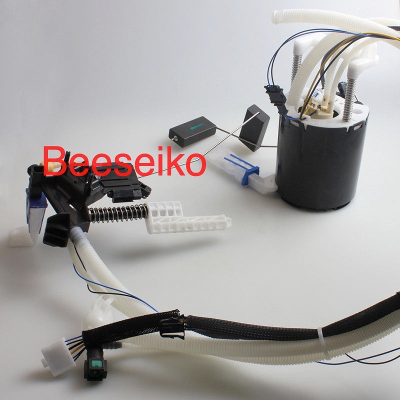 LR015178 LR015179 WGS500140 Fuel Pump Assembly for Range Rover 4.4L V8