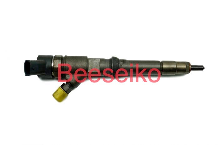 0445110418 584389548  fuel injector