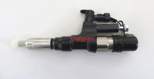 9709500-0580 095000-0580 23670-78010 fuel injector