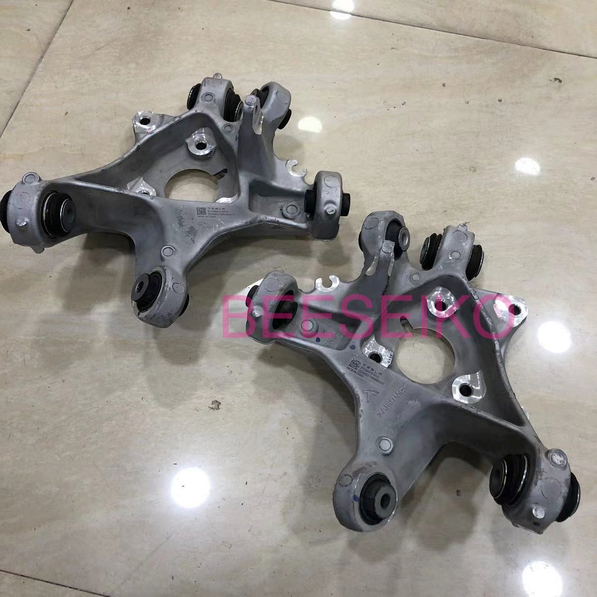 1044411-00-F 1044416-00-F  104441100F 104441600F Rear Suspension Spindle Knuckle Tesla Model 3