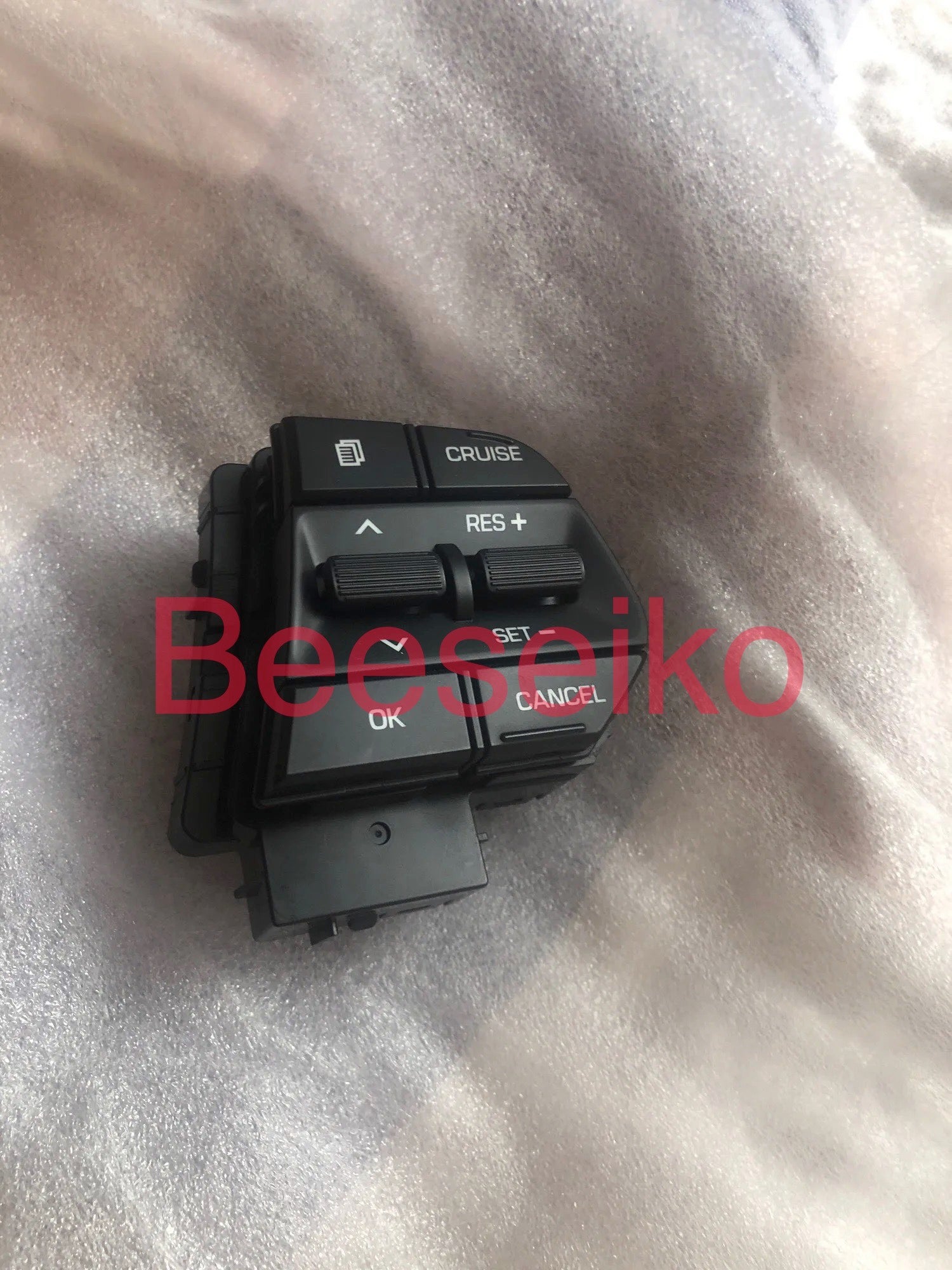 96700-C1510 Steering Wheel Switch Cruise control for 2015-2016 Hydai Sonata