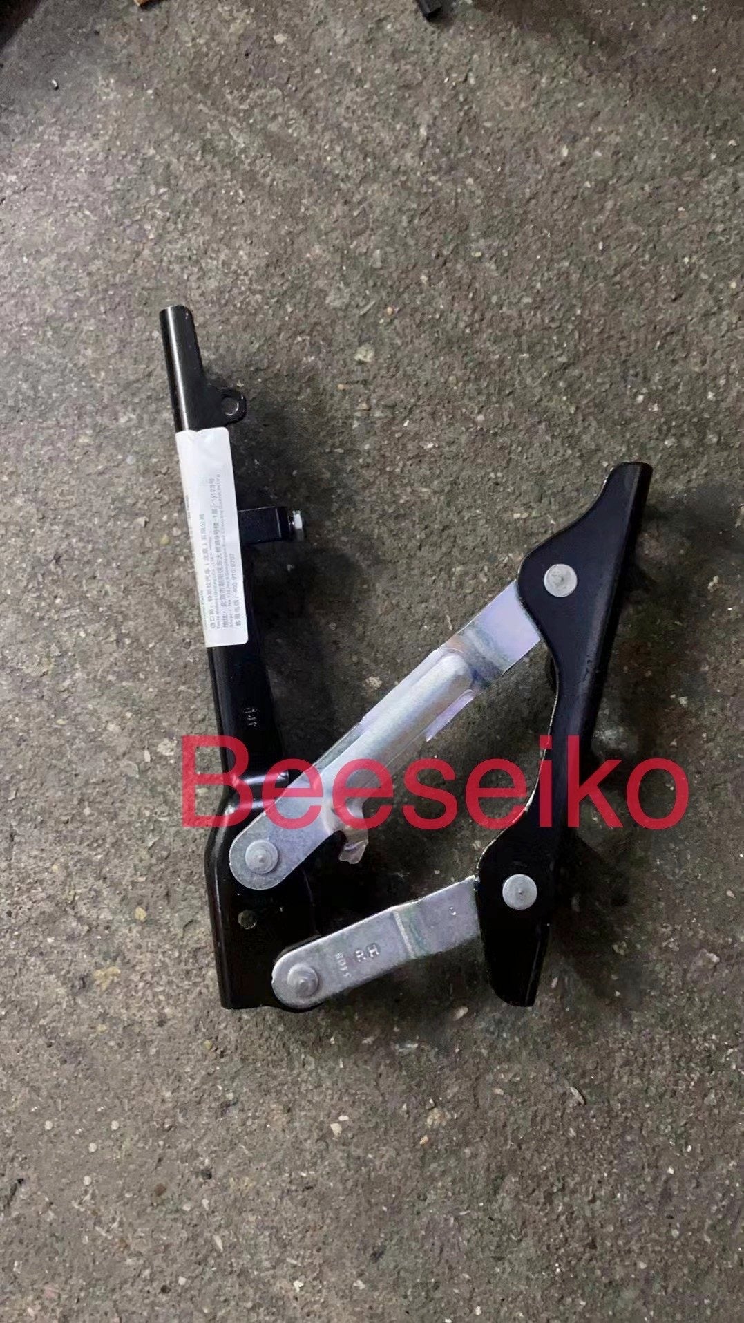 6006737-00-E 6006738-00-E 600673700E 600673800E  Bonnet Hinge Hood Hinge Fit for 2014-2016 Tesla Model S