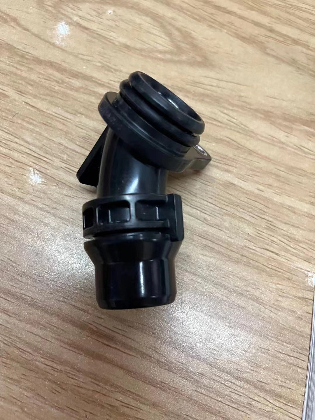 1102194-00-C 1102194-00-D 110219400C 110219400D Drive motor fitting Pipe Hose Connector Drive Inverter water pipe fit For Tesla Model 3