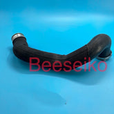 7P0145738B Pressure Hose Intercooler Hose Turbocharger Intercooler Pipe fit for Volkswagen Touareg Audi